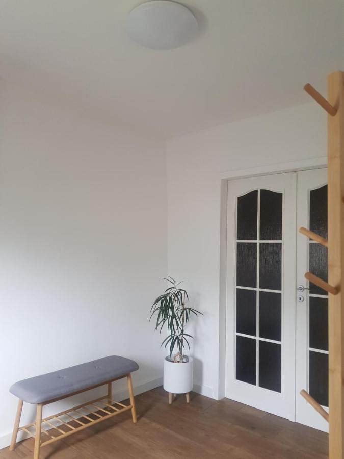 Apartman Ursula ヤーヒモフ エクステリア 写真